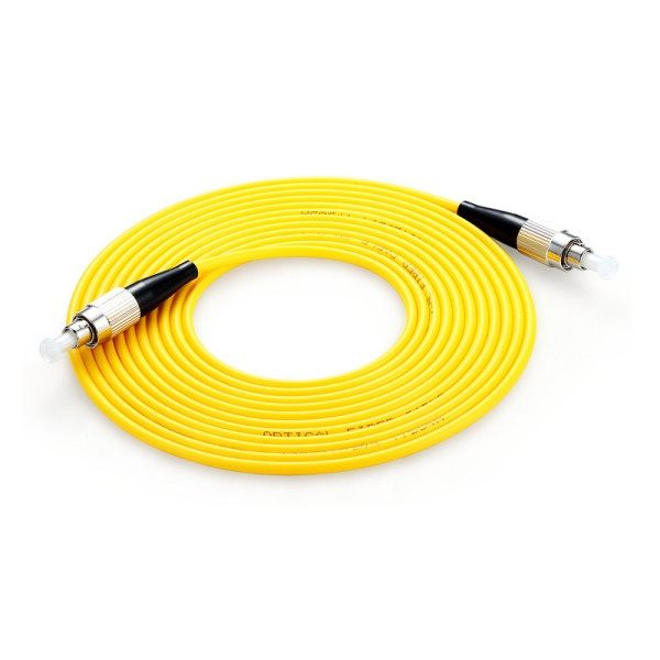 Penggunaan UTP Patch Cord